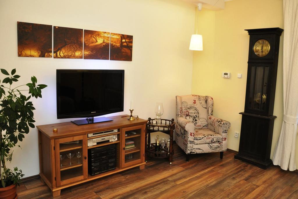 Atmospheric Quiet Apartment Praga Exterior foto